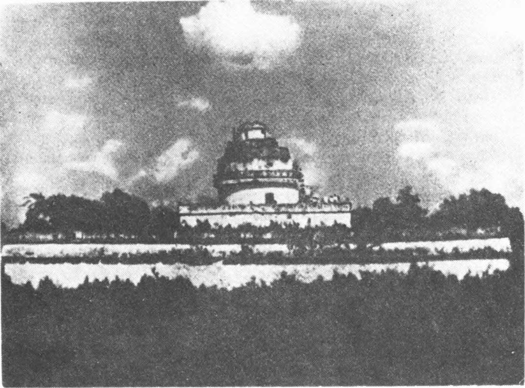 Рис. 46. Обсерватория в древнем городе майя Чичен-Ица