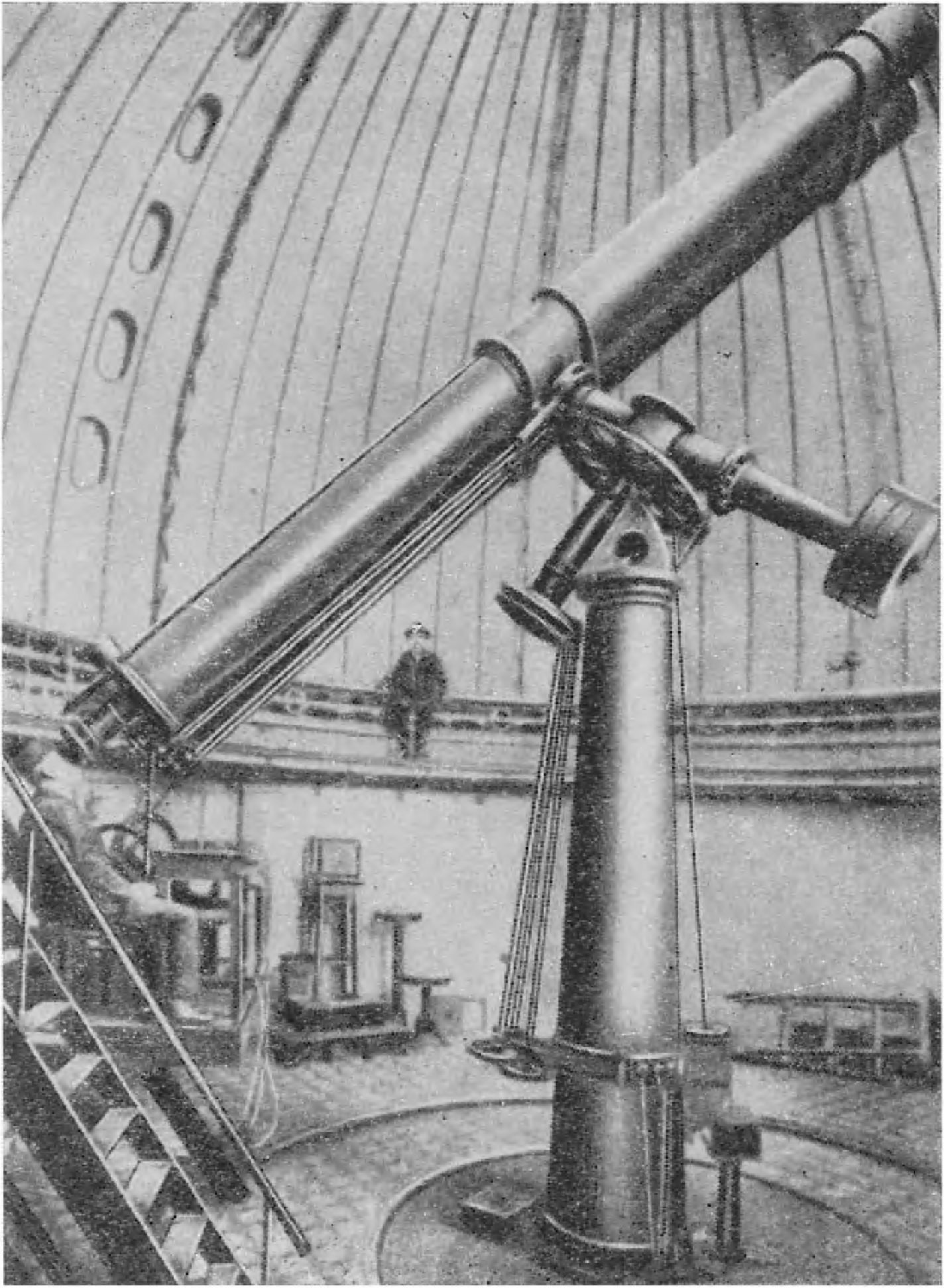 Рис. 45. Двойной 15-дюймовый астрограф Московской обсерватории (установлен в 1901 г.)